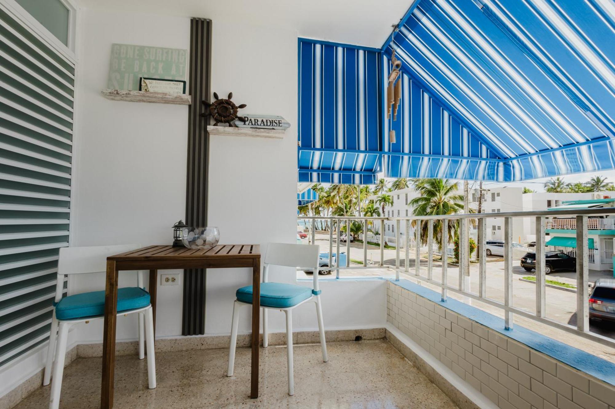 Oceanview Apartment Steps To The Beach Luquillo Zewnętrze zdjęcie