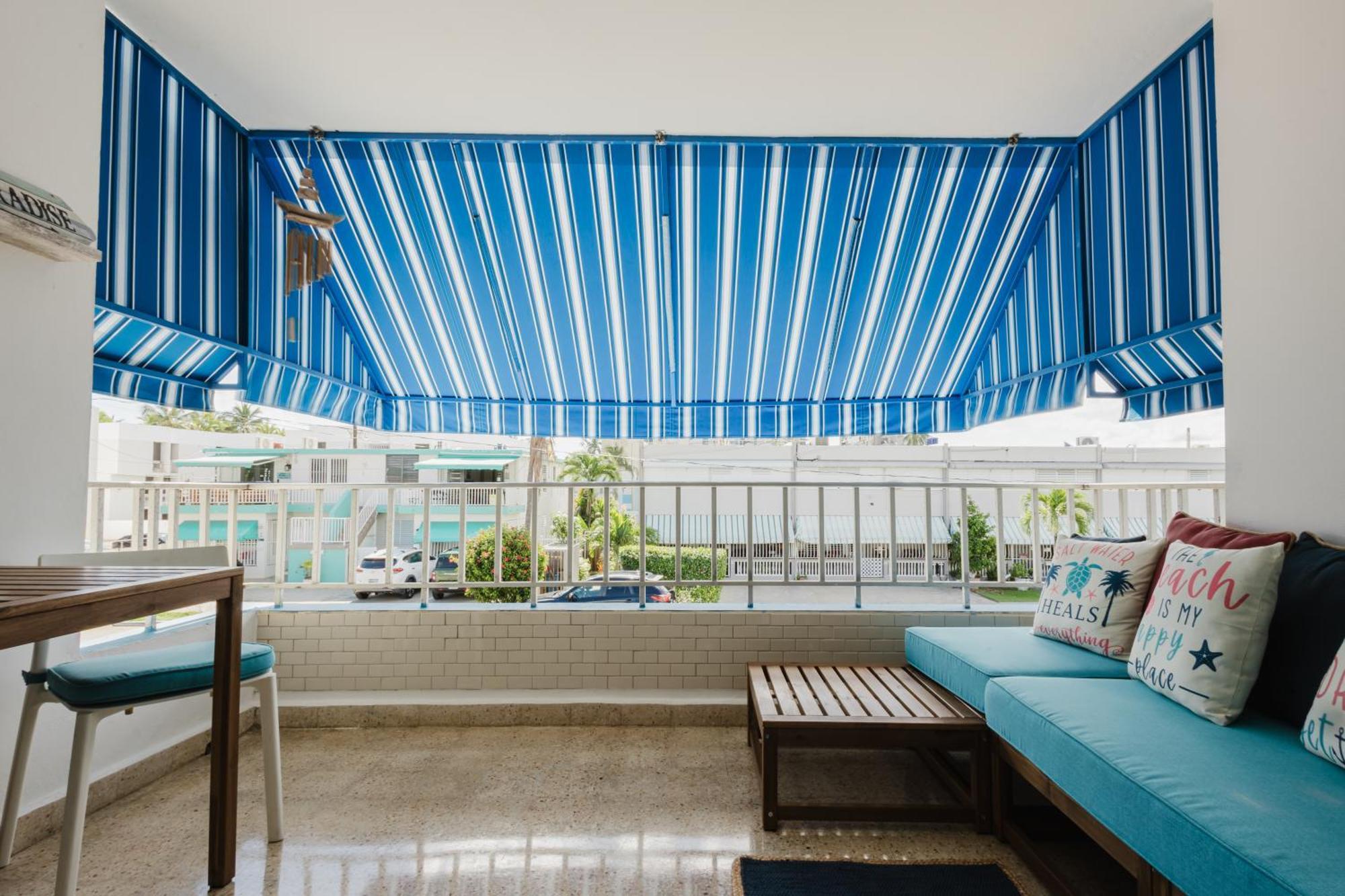 Oceanview Apartment Steps To The Beach Luquillo Zewnętrze zdjęcie